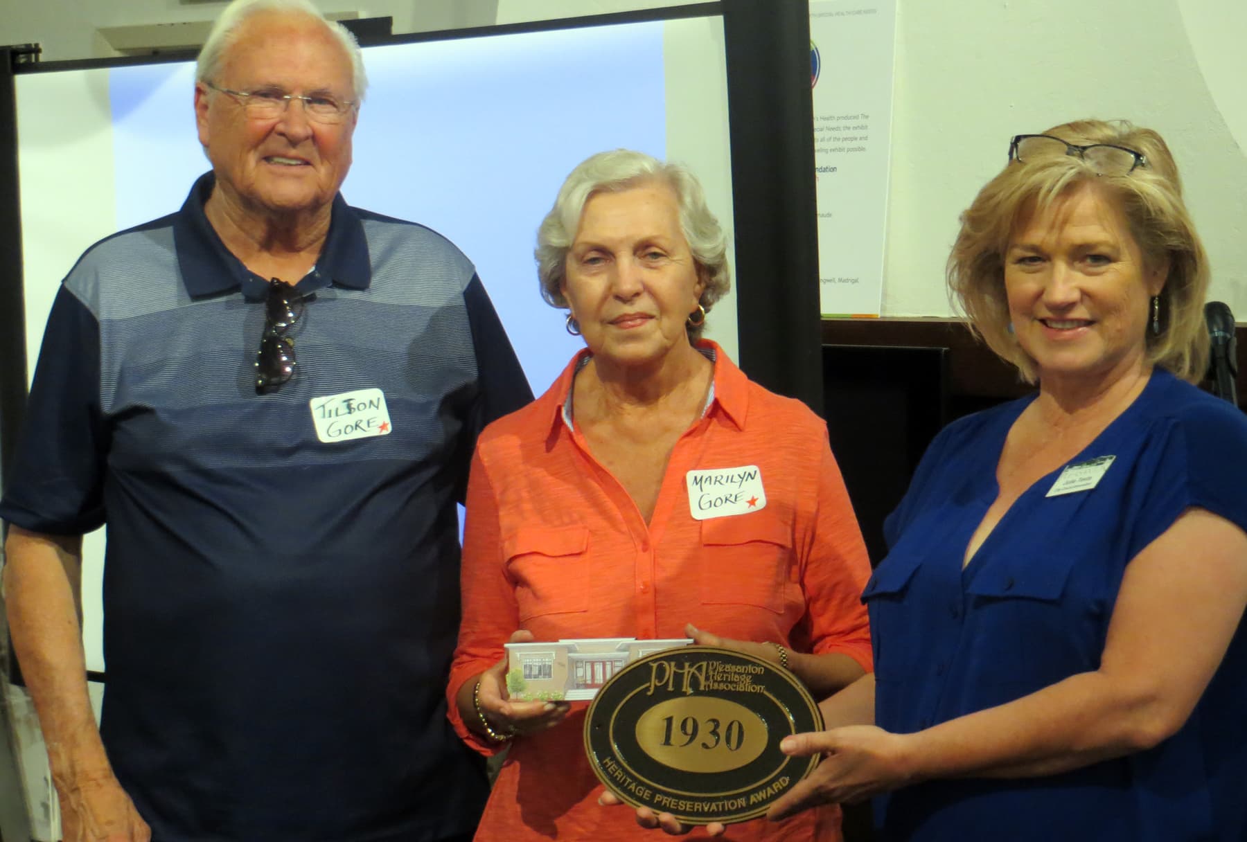 Tilson and Marilyn Gore with Pleasanton Council Member Julie Testa at the 2019 awards